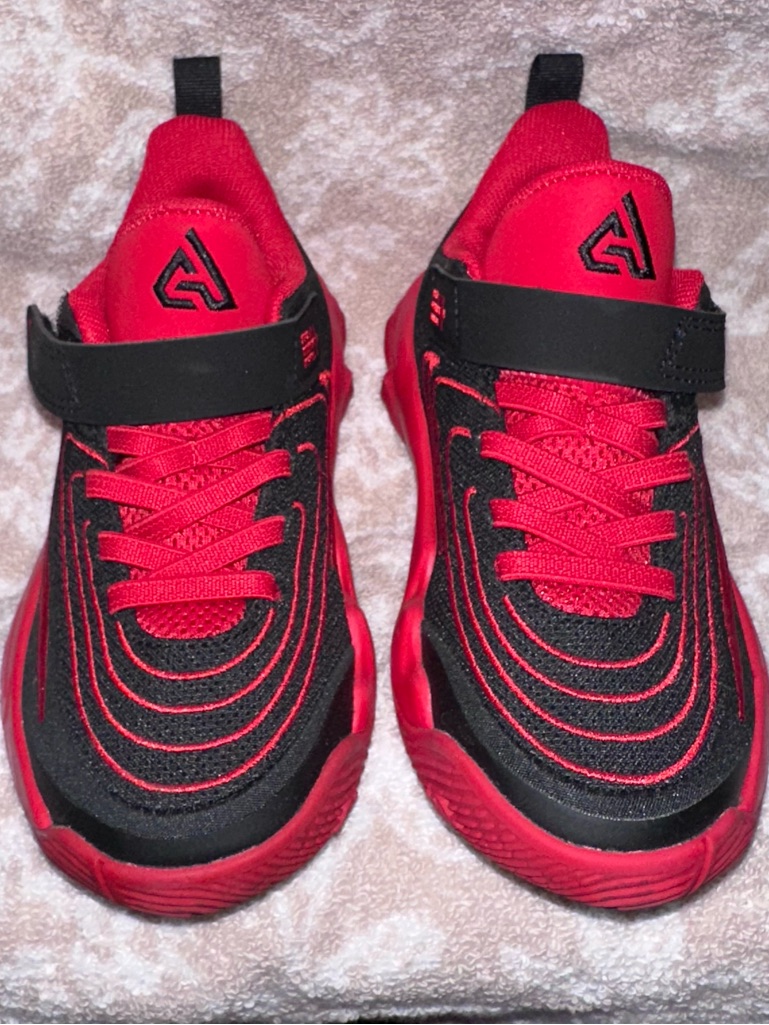 Nike Red & Black Giannis Basketball Shoes 10.5c